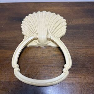 Vintage Homco Sea Shell Towel Ring Holder Off-White Nautical Bath Beach Decor